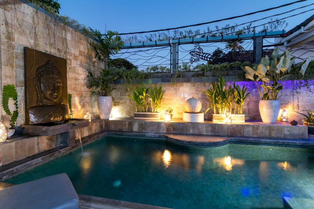 Pura Villa *